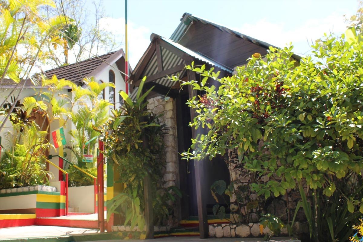 Visitar la tumba de Bob Marley en Jamaica